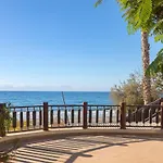 Makai Apartahotel Playa del Águila