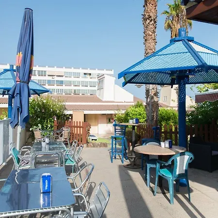 Makai Lägenhetshotell 4*