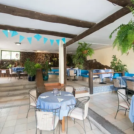 Apartahotel Makai 5*